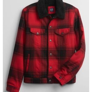 GAP Men's Red Sherpa-lined Denim Icon Jacket